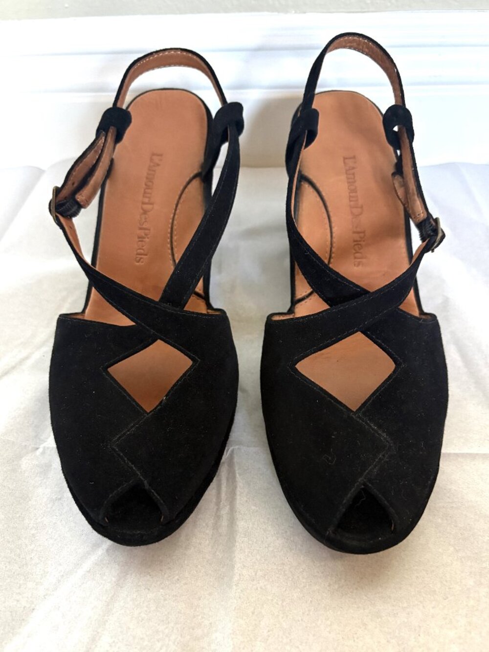 NWOB L'Amour Des Pieds Black Suede Slingback Wedge Heel SIZE: 9.5
